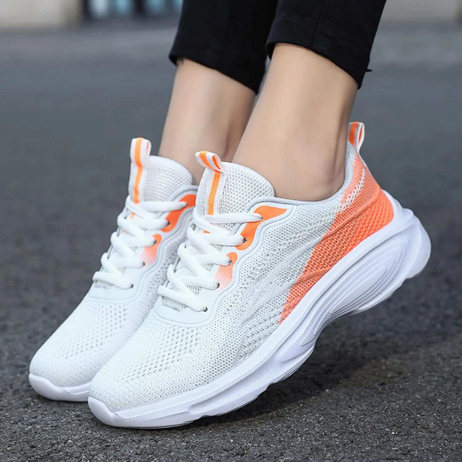 Classic Athletic Skateboard Sneakers for Women Casual Lace Up Non Slip Walking Shoes Lightweight Workout Shoe