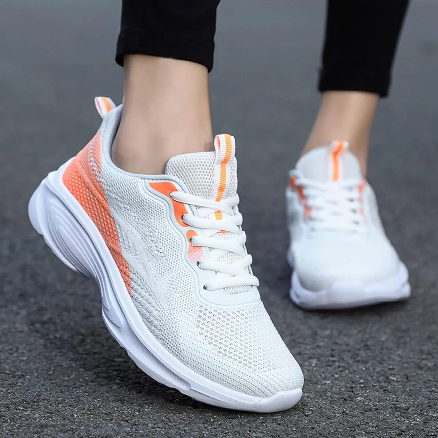 Classic Athletic Skateboard Sneakers for Women Casual Lace Up Non Slip Walking Shoes Lightweight Workout Shoe