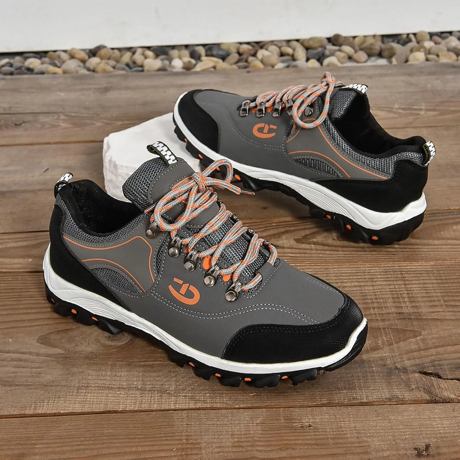 Leisure Summer Sport Shoes Running Shoes Breathable Fashion for Student and Teenagers Mens Classic Leather Sneaker