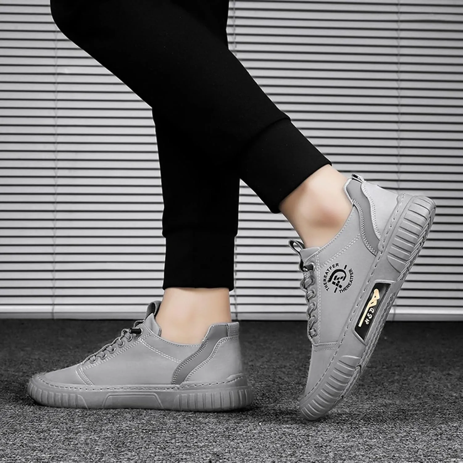 Men Sneakers Low Top Breathable Casual Sneakers Walking Canvas Shoes Mens Slip on Shoes Casual Leather