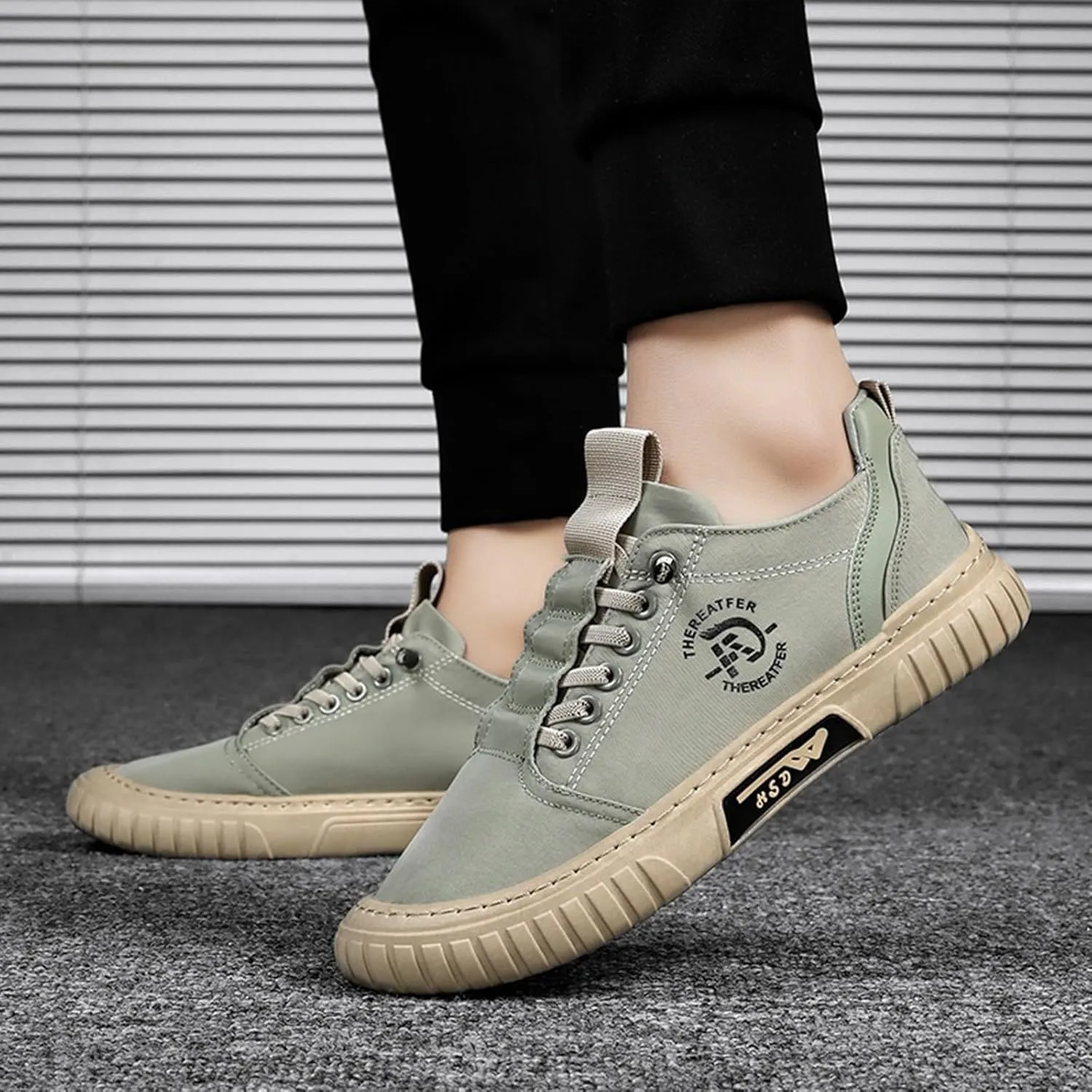 Men Sneakers Low Top Breathable Casual Sneakers Walking Canvas Shoes Mens Slip on Shoes Casual Leather
