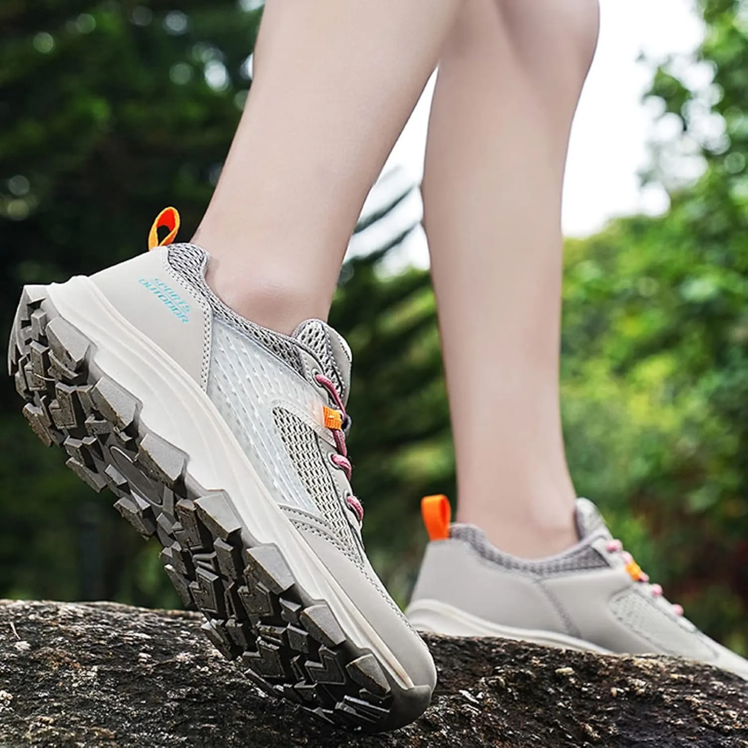 Men's Breathable Mesh Running Shoes Lightweight Breathable Slip On Running Shoe Men's Comfortable Canvas Shoes