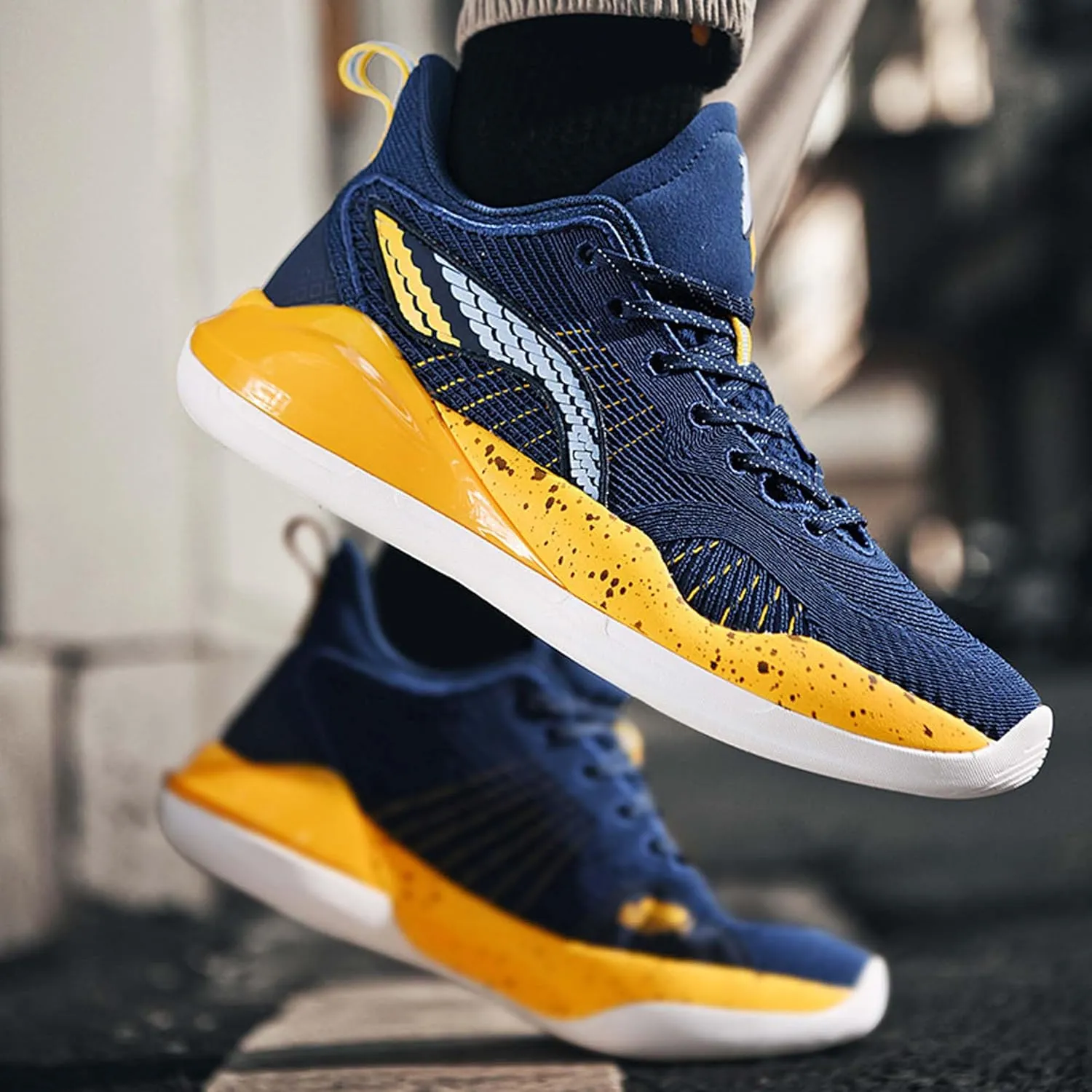 Men's Casual Sneakers Light Breathable Mesh Basketball Shoes Non-Slip Training Running Shoes Outdoor Casual Walking Men's Shoes