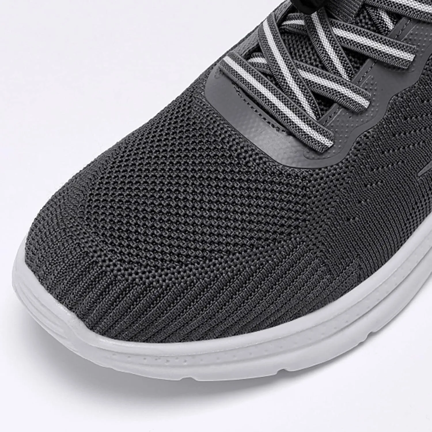 Men's Classic Casual Jogging Sneakers Portable Non Slip Fitness Workout Shoe Men's Stylish Lightweight Sneakers