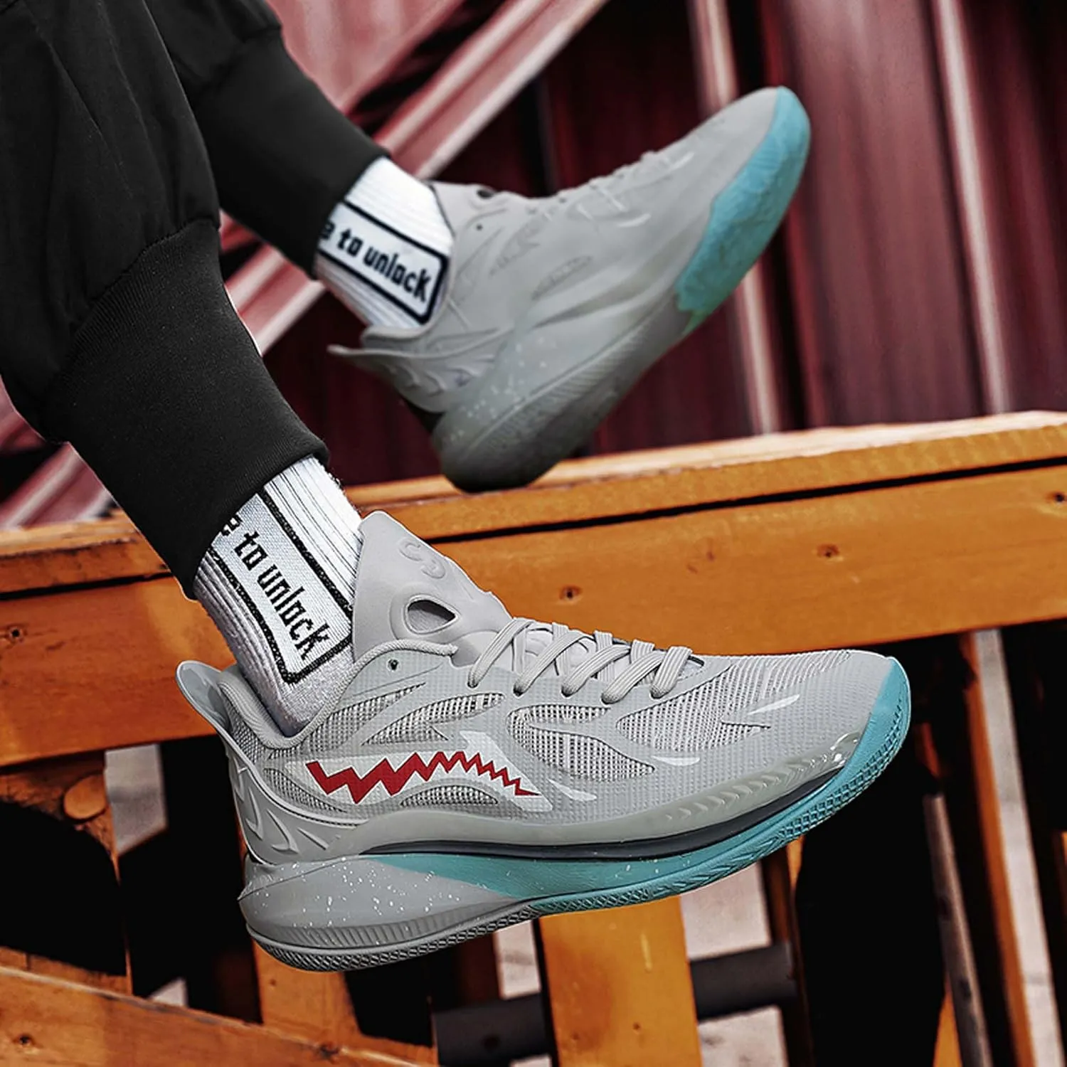 Men's Fashion Basketball Shoes Fashion Sneakers Breathable Mesh Casual Athletic Walking Shoes Non-Slip Wearable Training Sports Running Shoes