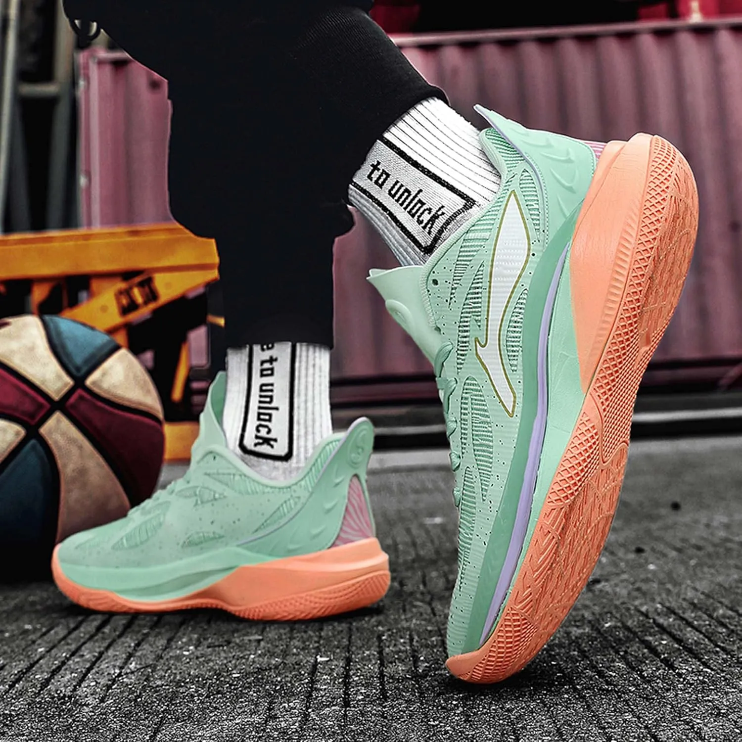 Men's Fashion Basketball Shoes Fashion Sneakers Breathable Mesh Casual Athletic Walking Shoes Non-Slip Wearable Training Sports Running Shoes