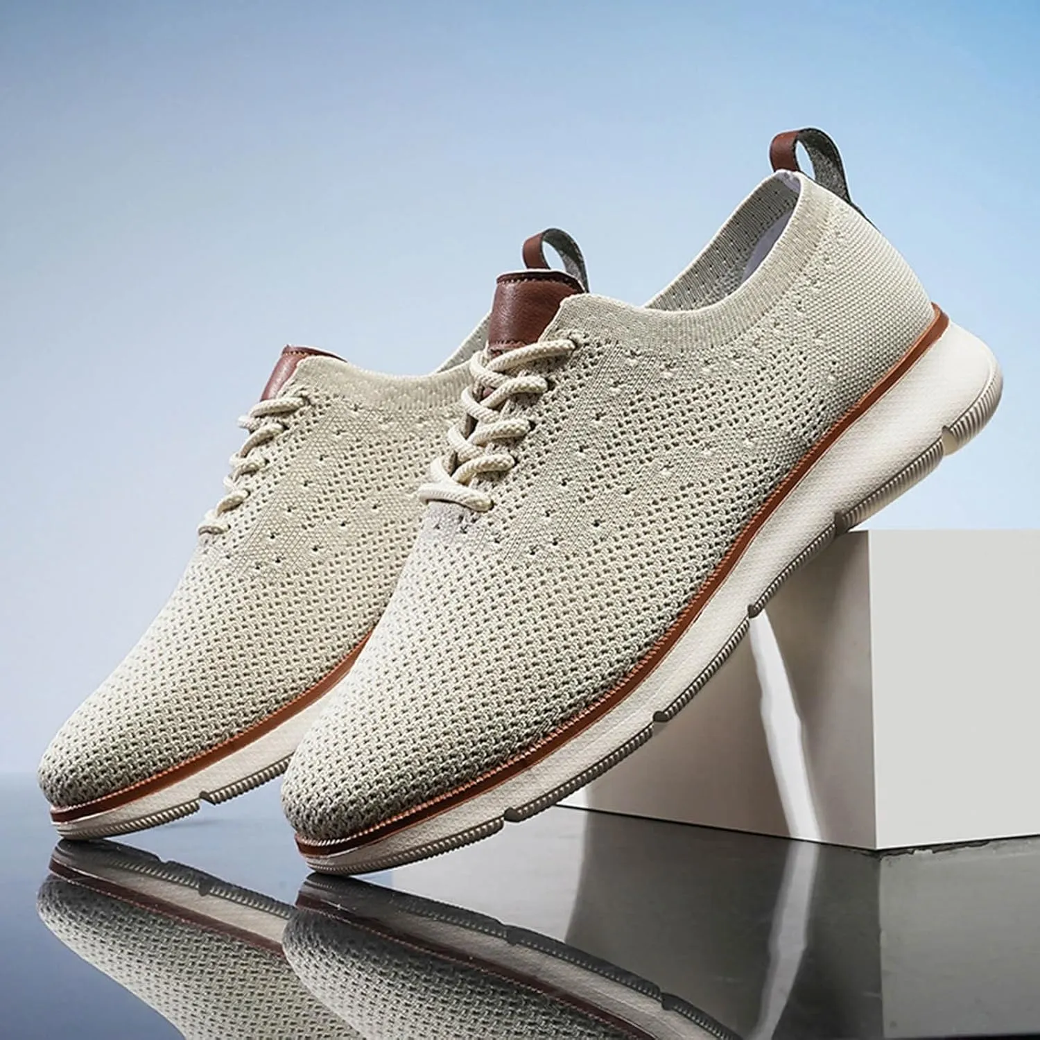 Men's Lightweight Non Slip Barefoot Shoes Business Mesh Breathable Walking Shoe Lightweight Work Shoes for Men