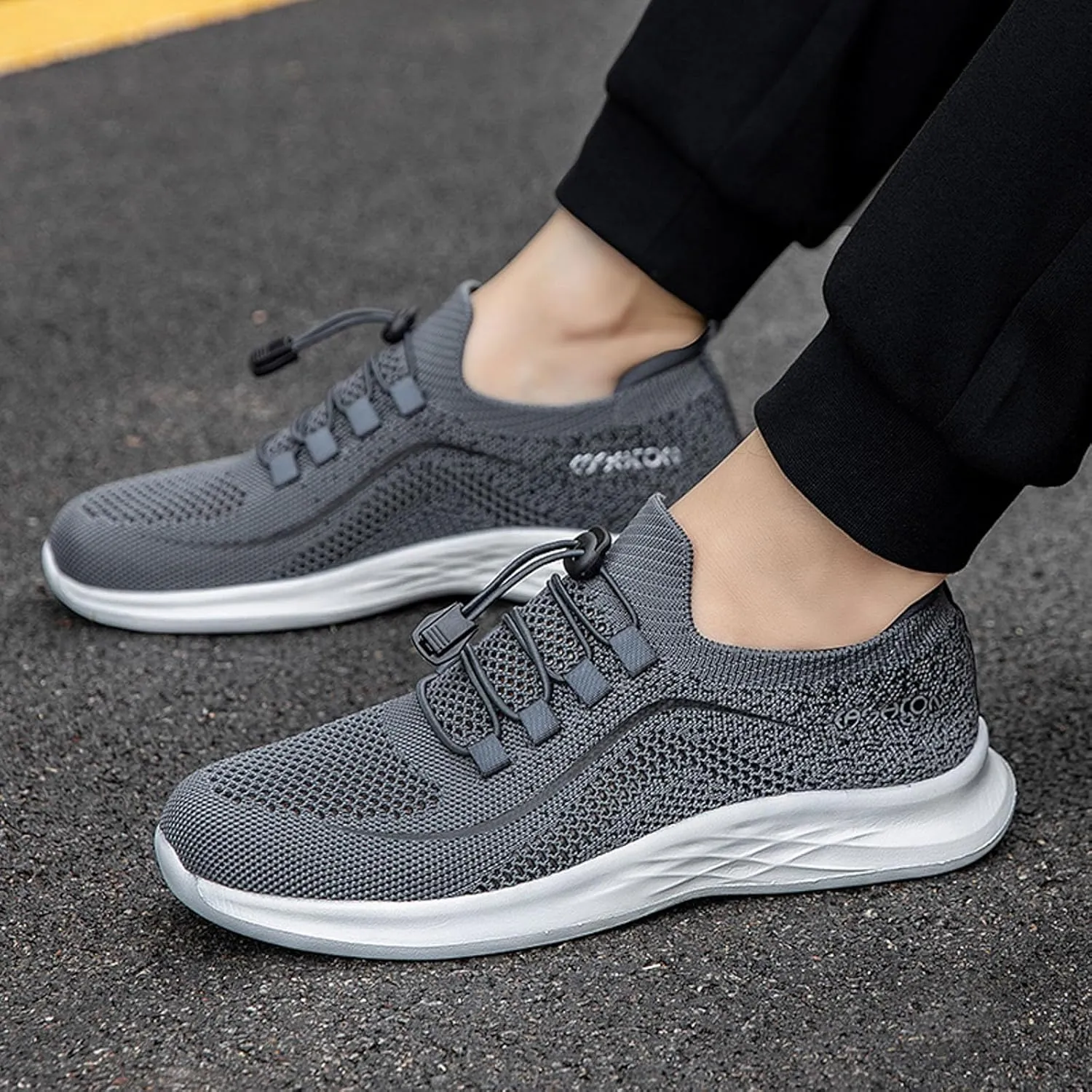 Men's Lightweight Non Slip Barefoot Shoes Supportive Running Athletic Sneaker Athletic Fashion Sneakers for Men