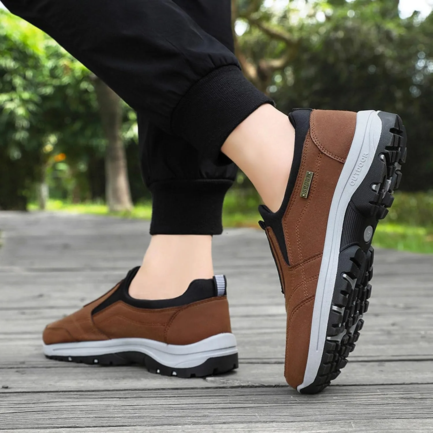 Men's Walking Shoes Sports Fashion Simple Running Classic Breathable Street Shoes