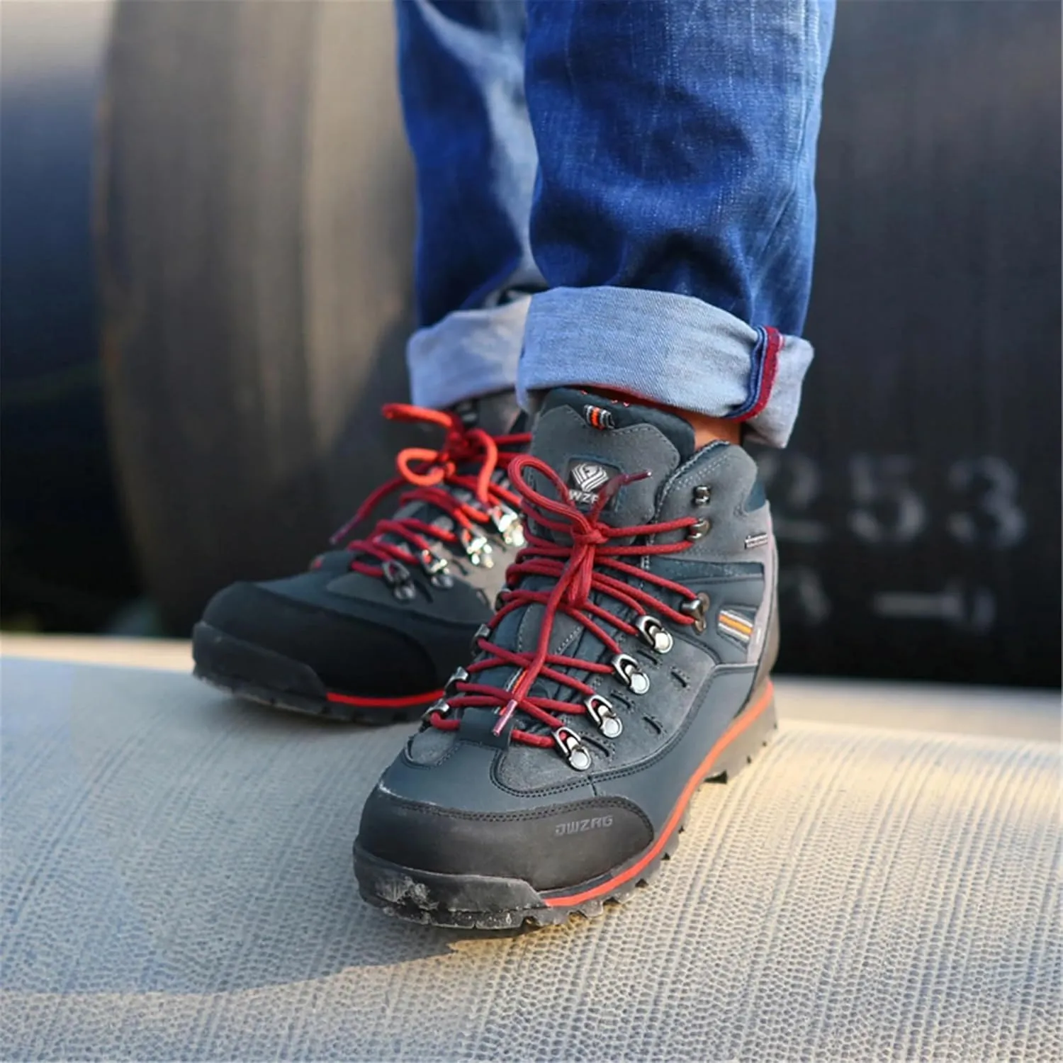 Men's Waterproof Leather mid Hiking Boots Outdoor Non-Slip Lightweight Trekking Sneakers