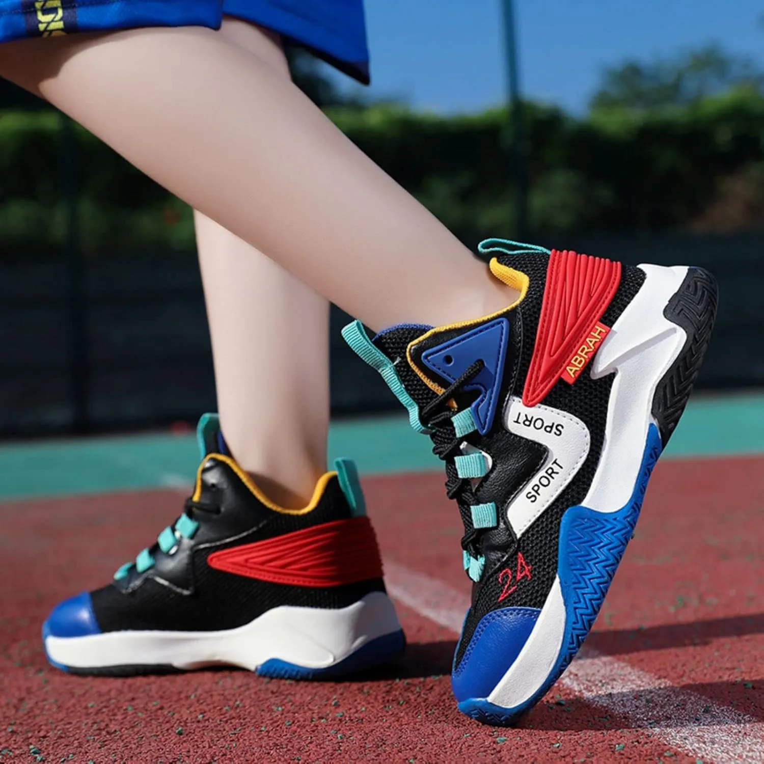 New Anti Slip and wear-Resistant Sports Basketball Shoes for Children