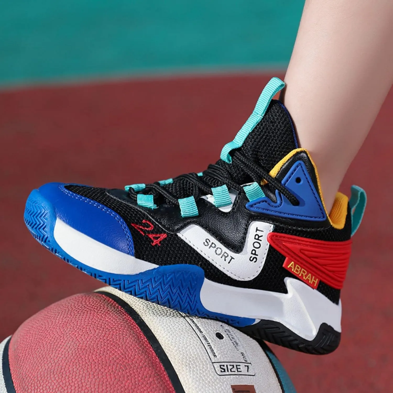 New Anti Slip and wear-Resistant Sports Basketball Shoes for Children