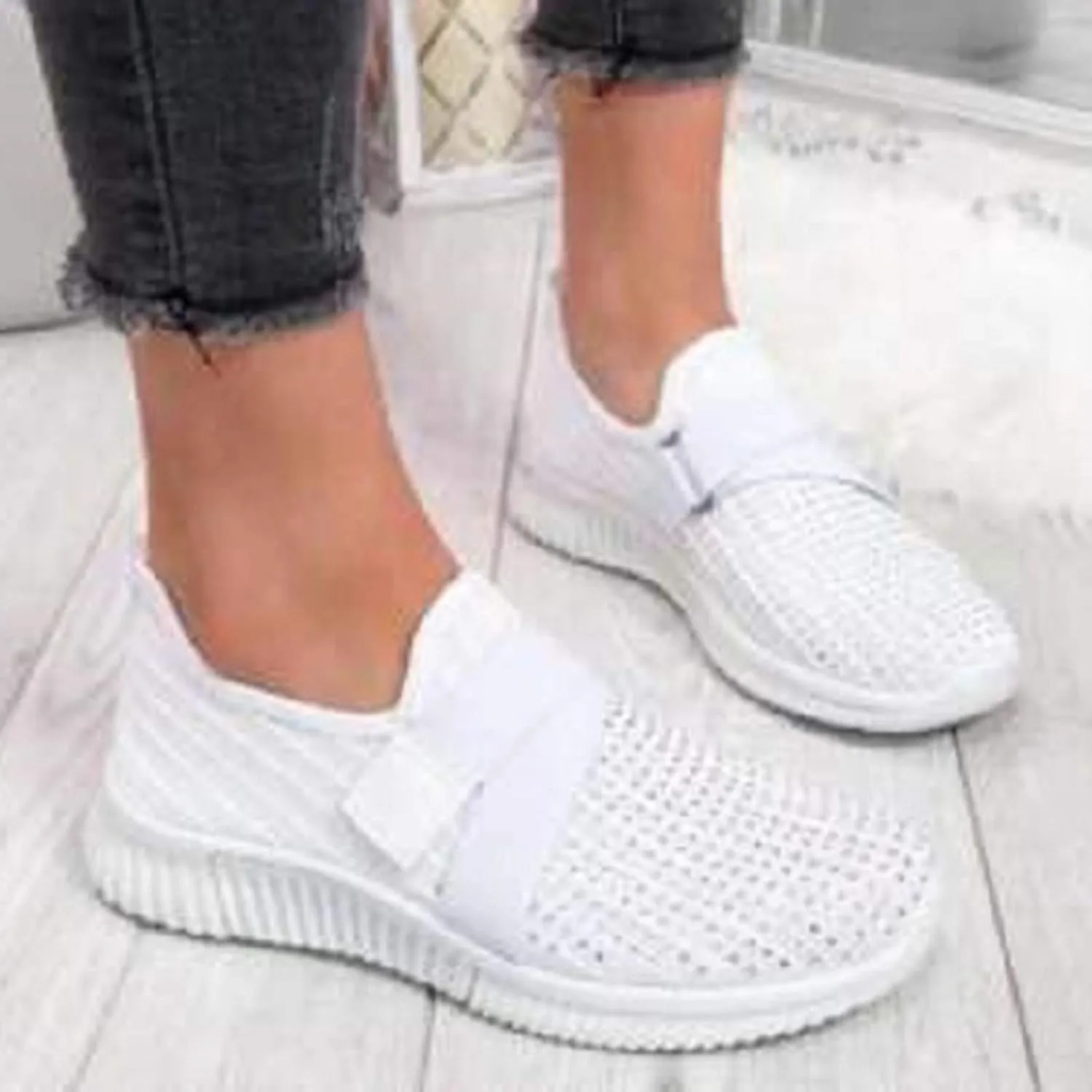 SBGMoSJ Black Platform Sneakers for Women Women's Athletic Shoes Wide Width Womens Shoes Casual Fall Loafers Womens Fashion Sneakers Lightweight Walking Casual Slip Ons Athletic Shoes Women Running