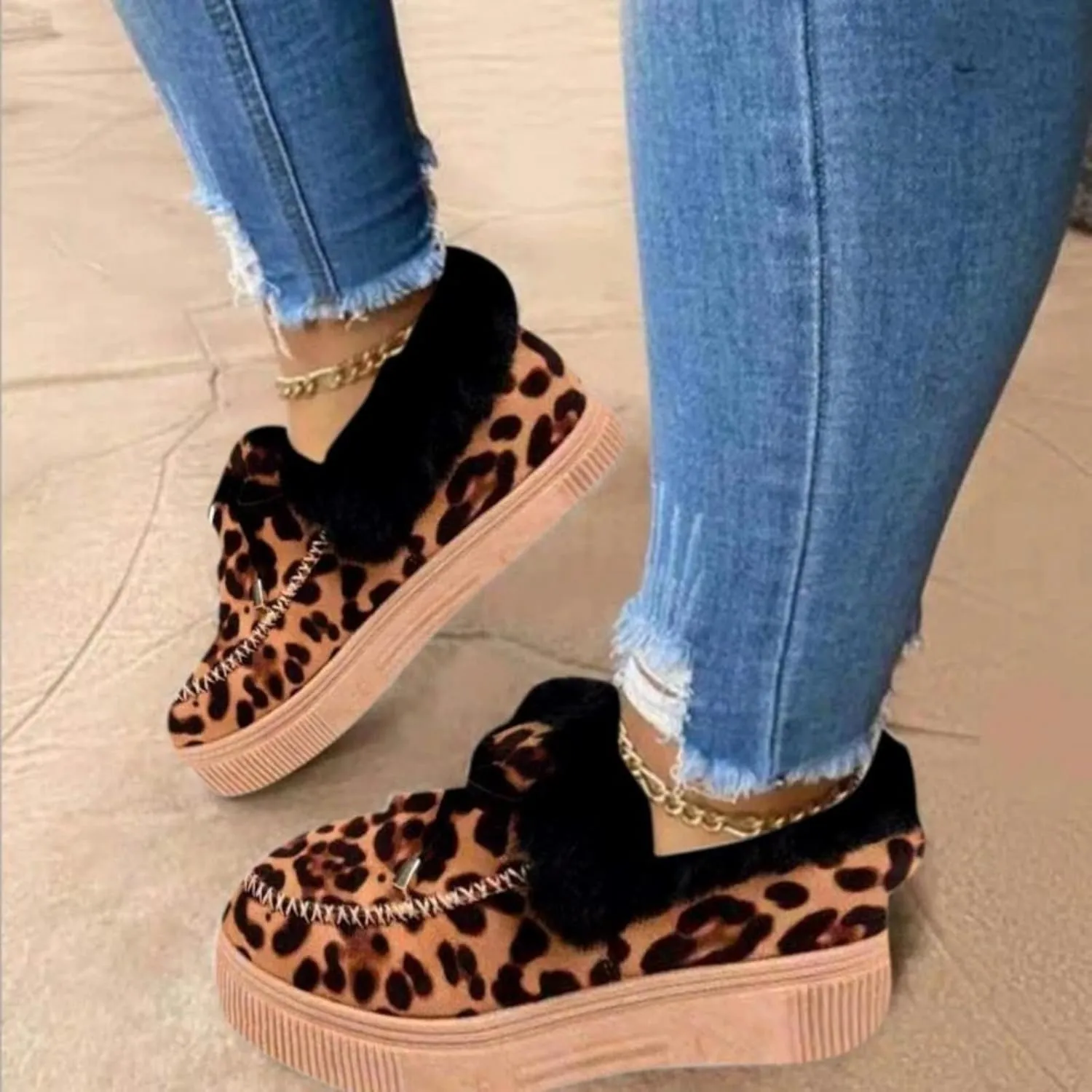 Winter Boots For Women 2024 Warm Fur Lined Snow Boots Outdoor Short Ankle Booties Slip On Comfortable Loafers Shoes