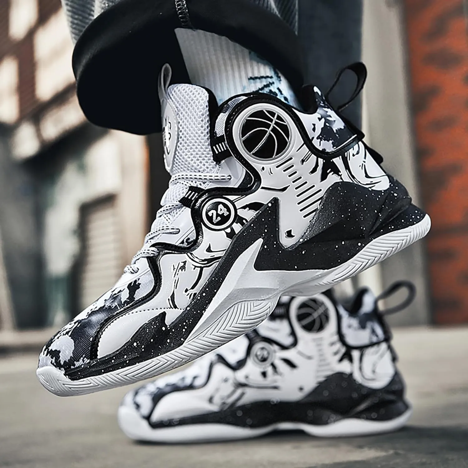 Women Men Basketball Shoes Breathable Non Slip Outdoor Fashion Graffiti Training Shoes Arch Support Unisex Sneakers