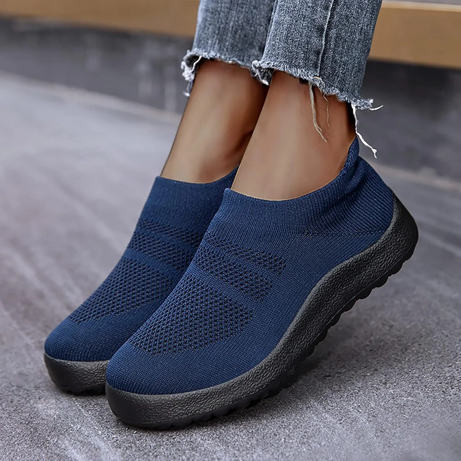 Womens Slip On Walking Shoes Non Slip Running Shoes Non Slip Work Shoes Women Comfort Men Shoes Casual Slip On Sneakers Red Tennis Shoe Loafers Casual Slip On
